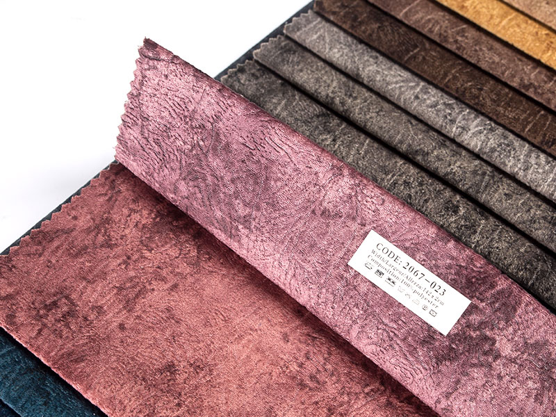 Yumuşak ve ipeksi baskılı kabarcık laminasyon kadife kumaş - lüksle şımartın